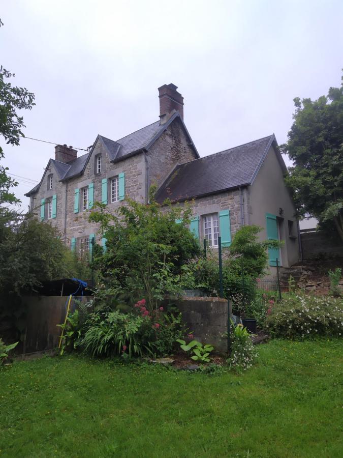 Hyenville Une Suite Au Jardin מראה חיצוני תמונה